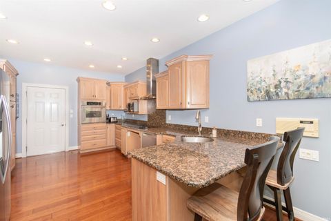 Tiny photo for 909 Eagle Trace, Kendallville, IN 46755 (MLS # 202618750)