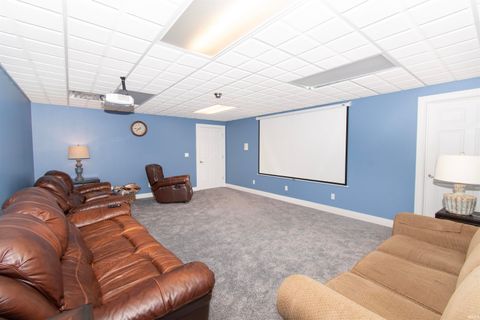 Tiny photo for 909 Eagle Trace, Kendallville, IN 46755 (MLS # 202618750)