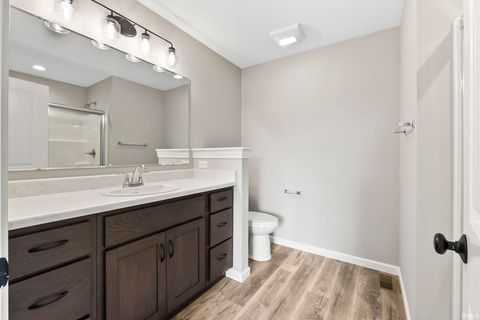 Tiny photo for 334 Cottonwood Court, Markle, IN 46770 (MLS # 202618441)