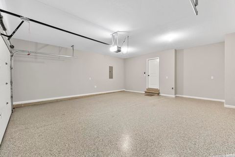 Tiny photo for 334 Cottonwood Court, Markle, IN 46770 (MLS # 202618441)