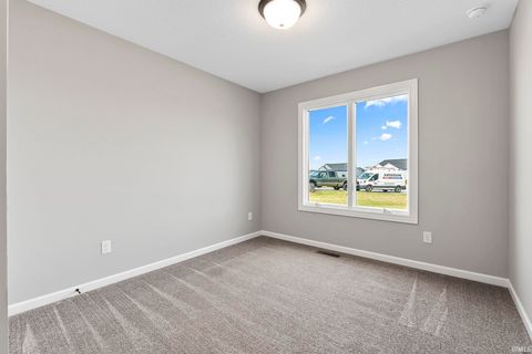 Tiny photo for 334 Cottonwood Court, Markle, IN 46770 (MLS # 202618441)