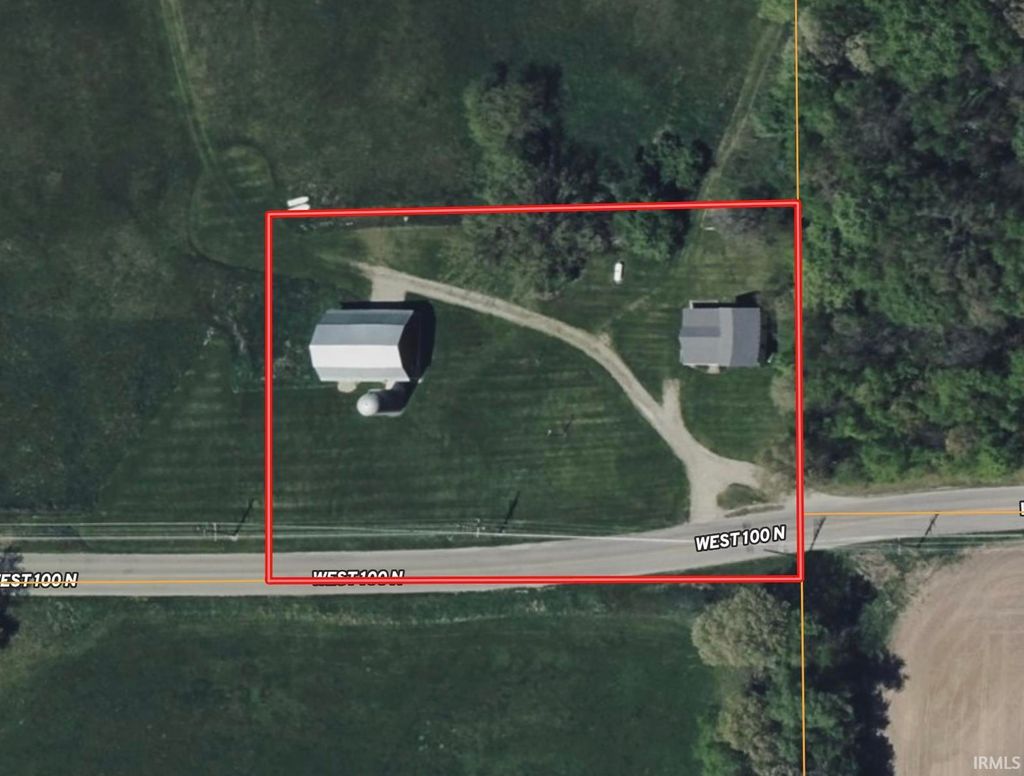 Photo of 5010 W 100 N, Angola, IN 46703 (MLS # 202544596)