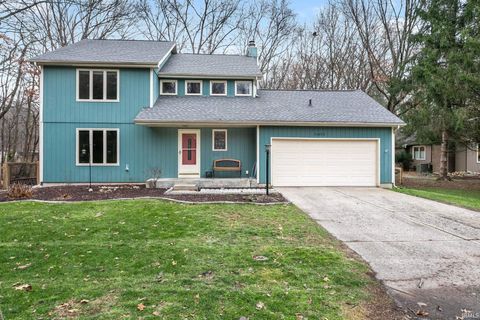 52022 Old Post Lane, Granger, IN 46530 - #: 202518419