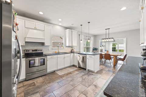 Tiny photo for 6095 Macleod Court, West Lafayette, IN 47906 (MLS # 202633899)