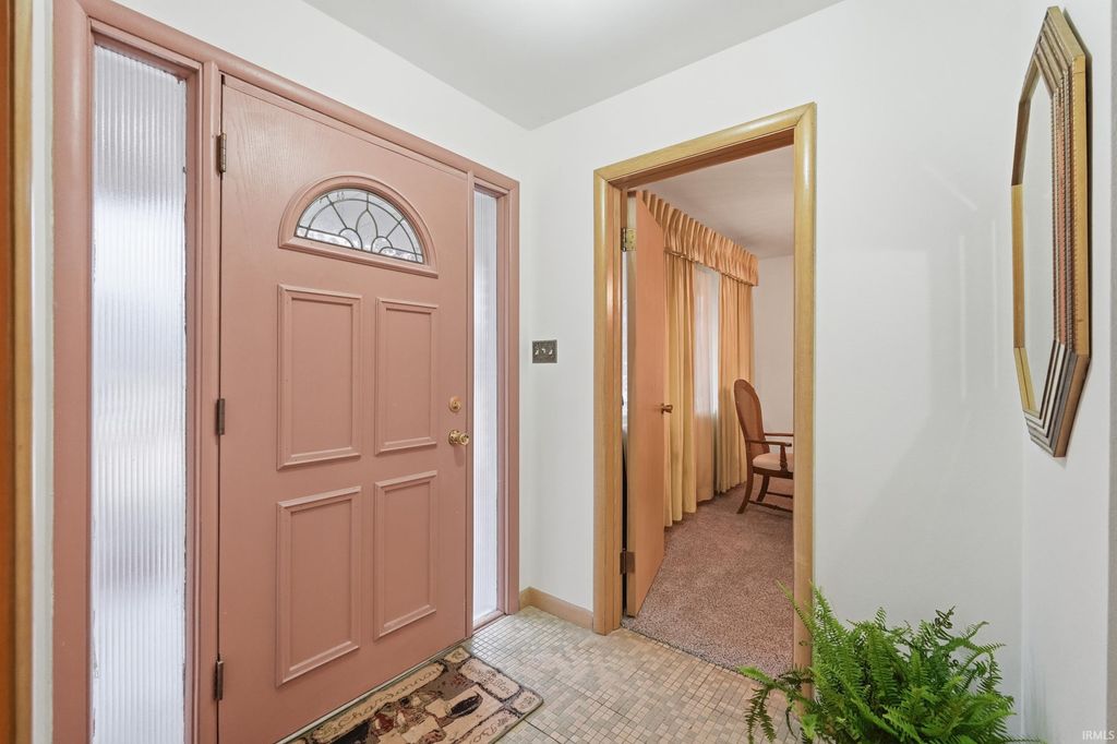 Photo of 4420 Highwood Drive, Fort Wayne, IN 46815 (MLS # 202549452)