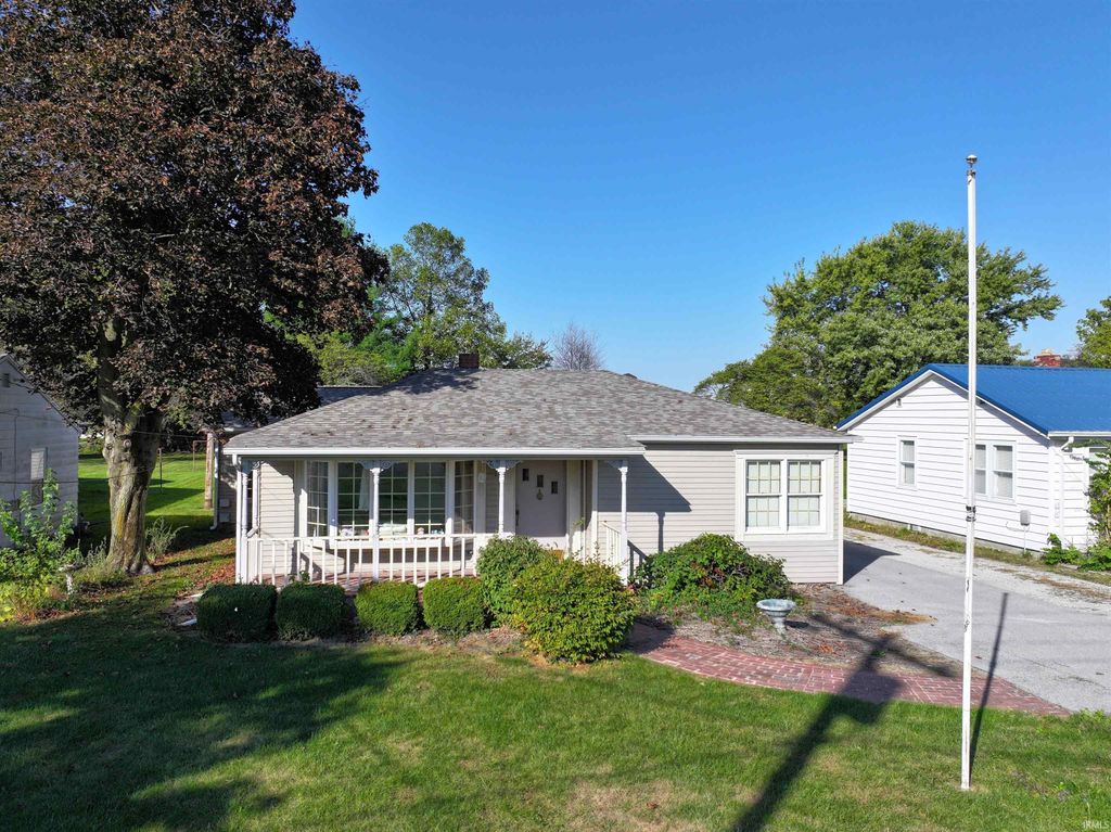 Photo for 701 N US Highway 35, Winamac, IN 46996 (MLS # 202400652)