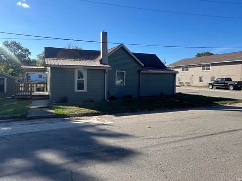 Photo of 417 E Washington Street, Eaton, IN 47338 (MLS # 202540342)