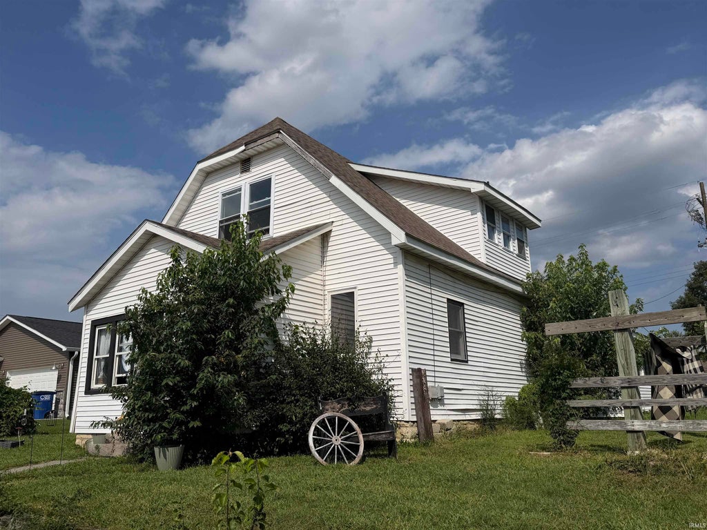 Photo of 712 I Street, Bedford, IN 47421 (MLS # 202639659)