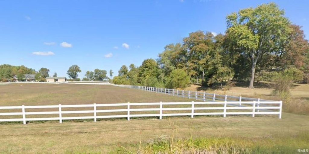 Photo of 1209 Saddlebrooke Circle, Chandler, IN 47610 (MLS # 202600316)