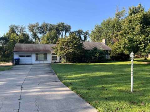 Tiny photo for 1350 E Rhorer Road, Bloomington, IN 47401 (MLS # 202636608)