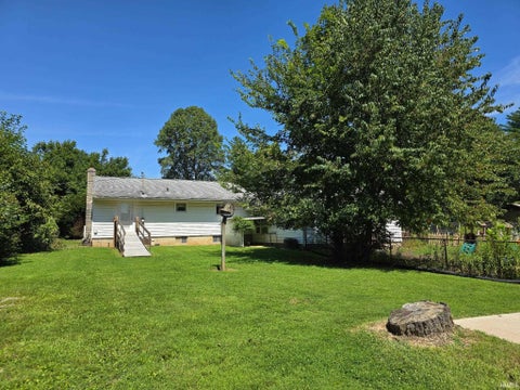 Tiny photo for 1350 E Rhorer Road, Bloomington, IN 47401 (MLS # 202636608)