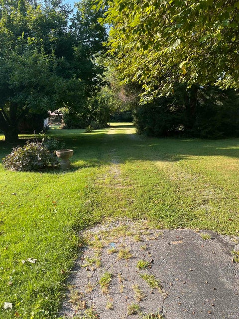 Tiny photo for 1350 E Rhorer Road, Bloomington, IN 47401 (MLS # 202636608)