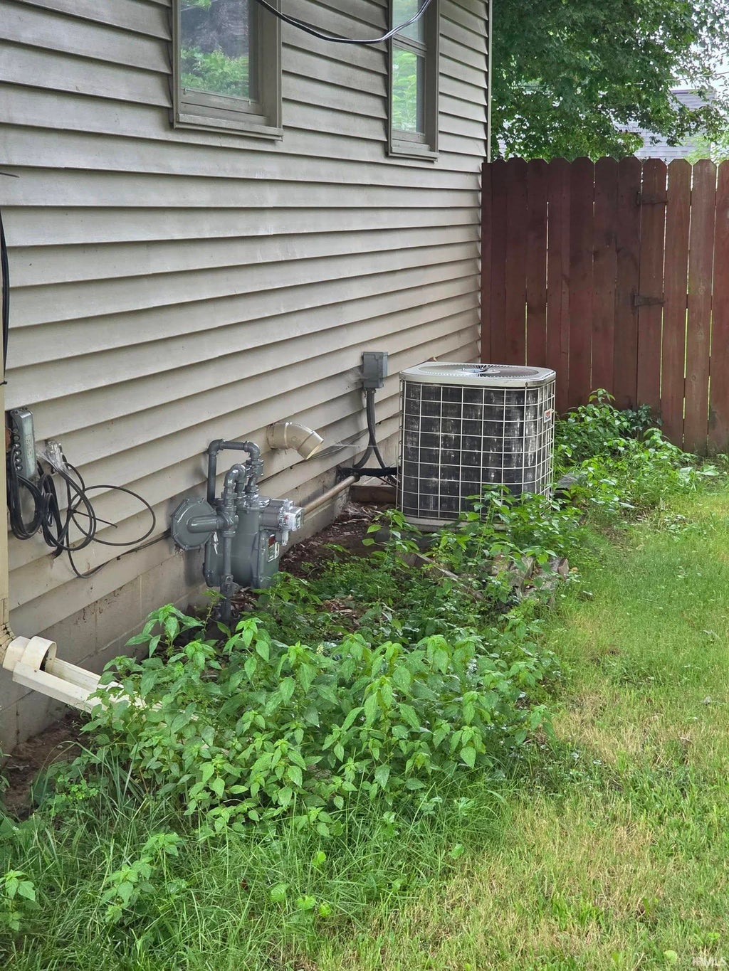 Photo of 50897 COUNTY RD 19 Road, Bristol, IN 46507 (MLS # 202635872)