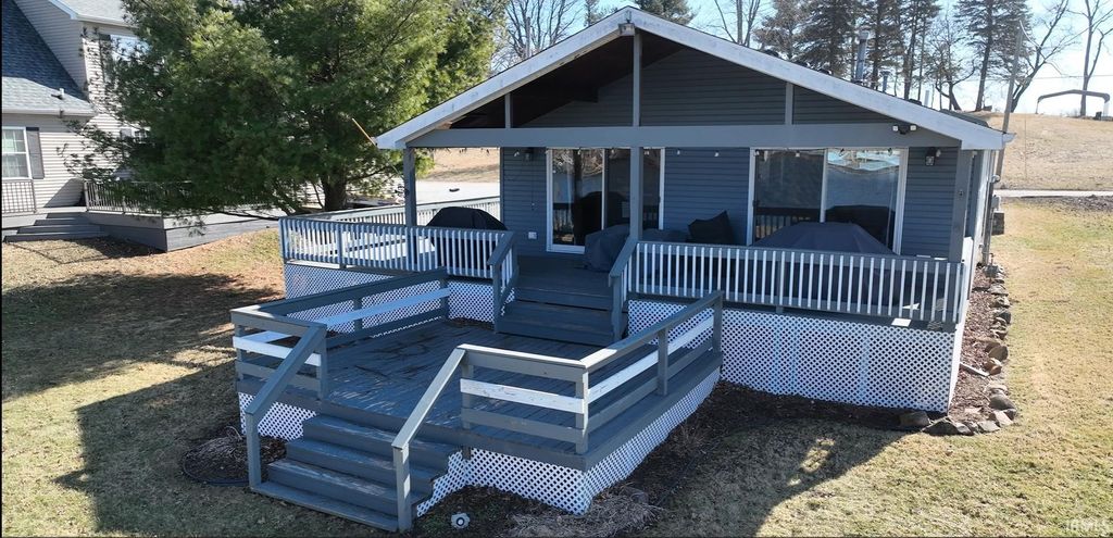 Photo of 5683 E Bass Center Road, Monticello, IN 47960 (MLS # 202606572)