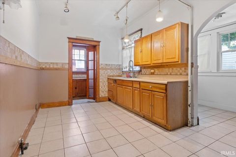 Tiny photo for 1303 North Street, Logansport, IN 46947 (MLS # 202532898)
