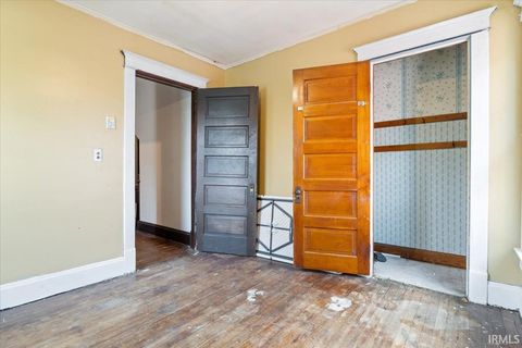 Tiny photo for 1303 North Street, Logansport, IN 46947 (MLS # 202532898)