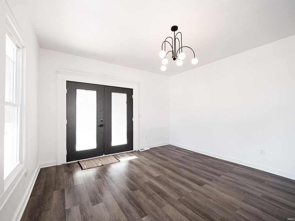 Photo of 2820 Pollack Avenue, Evansville, IN 47714 (MLS # 202602586)