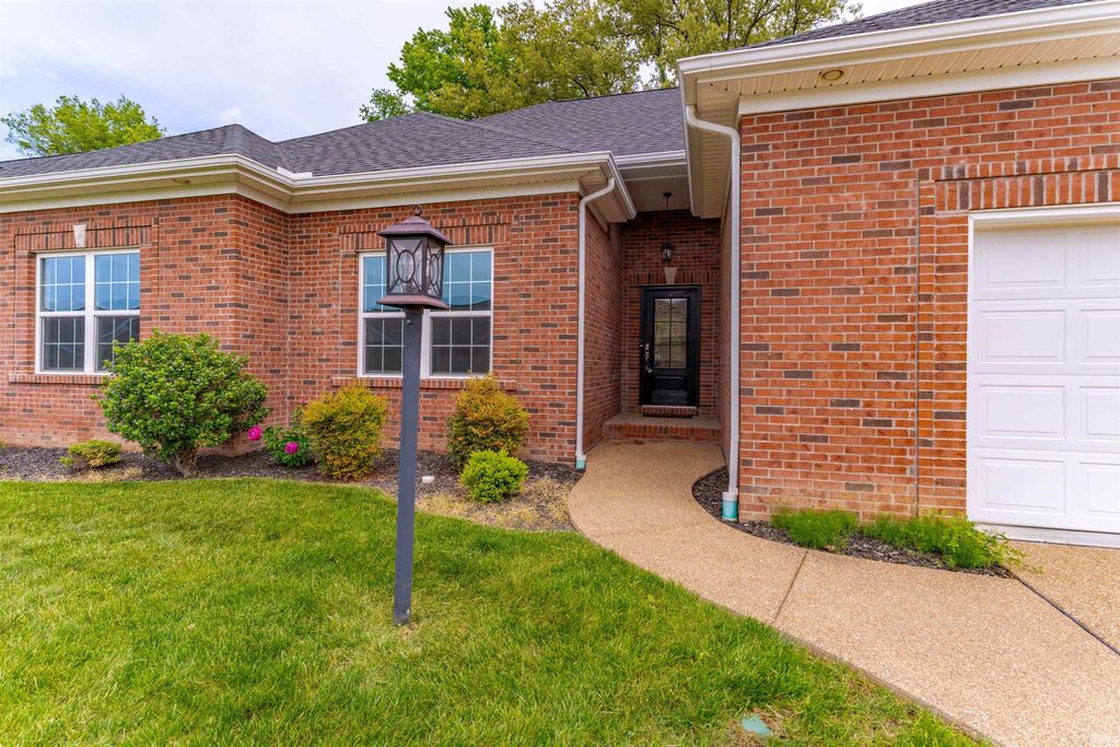 Photo of 4364 Martha Court, Newburgh, IN 47630 (MLS # 202615460)