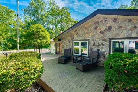 Tiny photo for 139 EMS T32 Lane, Leesburg, IN 46538 (MLS # 202631439)
