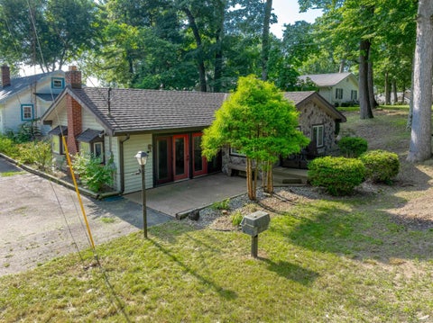 Tiny photo for 139 EMS T32 Lane, Leesburg, IN 46538 (MLS # 202631439)