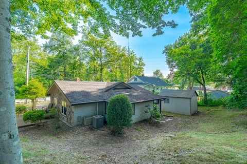 Tiny photo for 139 EMS T32 Lane, Leesburg, IN 46538 (MLS # 202631439)