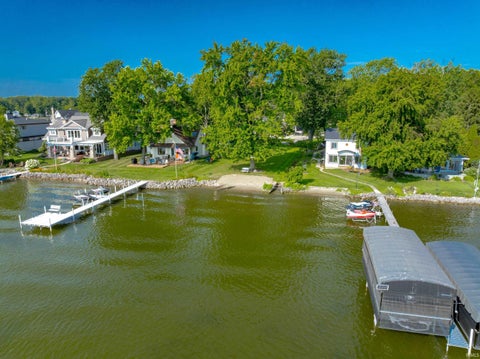 Tiny photo for 139 EMS T32 Lane, Leesburg, IN 46538 (MLS # 202631439)