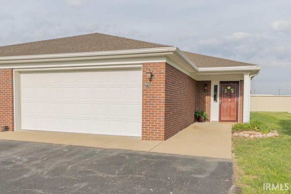 Photo of 7434 Megan Brooke Lane, Evansville, IN 47725 (MLS # 202615788)