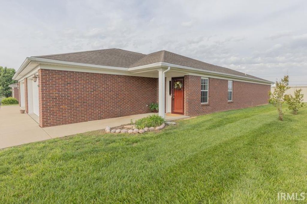 Photo of 7434 Megan Brooke Lane, Evansville, IN 47725 (MLS # 202615788)