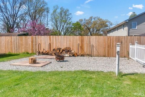 Tiny photo for 4100 E Morningside Drive, Bloomington, IN 47408 (MLS # 202612524)