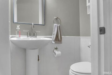 Tiny photo for 4100 E Morningside Drive, Bloomington, IN 47408 (MLS # 202612524)