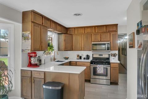 Tiny photo for 4100 E Morningside Drive, Bloomington, IN 47408 (MLS # 202612524)