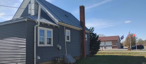 Photo of 791 N Main Street, Andrews, IN 46702 (MLS # 202544090) Photo of 791 N Main Street, Andrews, IN 46702 (MLS # 202544090)