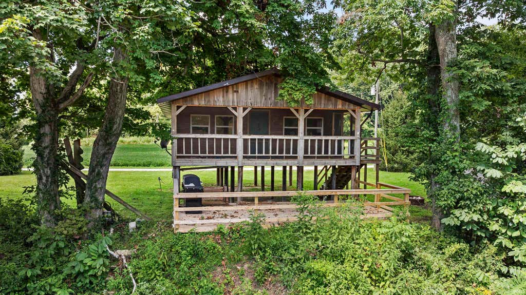 Photo of 12004 River Cabin Lane, Shoals, IN 47581 (MLS # 202633889)
