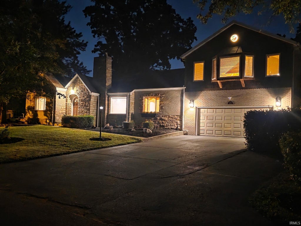 Photo of 4801 Hartman Road, Fort Wayne, IN 46807 (MLS # 202637850)