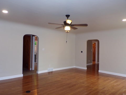 Tiny photo for 4801 Hartman Road, Fort Wayne, IN 46807 (MLS # 202637850)