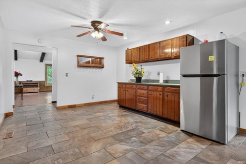 Tiny photo for 2803 E Locust Court, Kokomo, IN 46902 (MLS # 202624795)