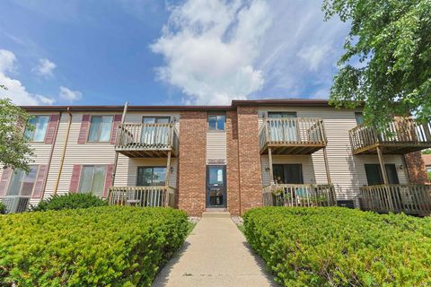 Photo of 1208 Clarinet Boulevard, Elkhart, IN 46516 (MLS # 202624673)