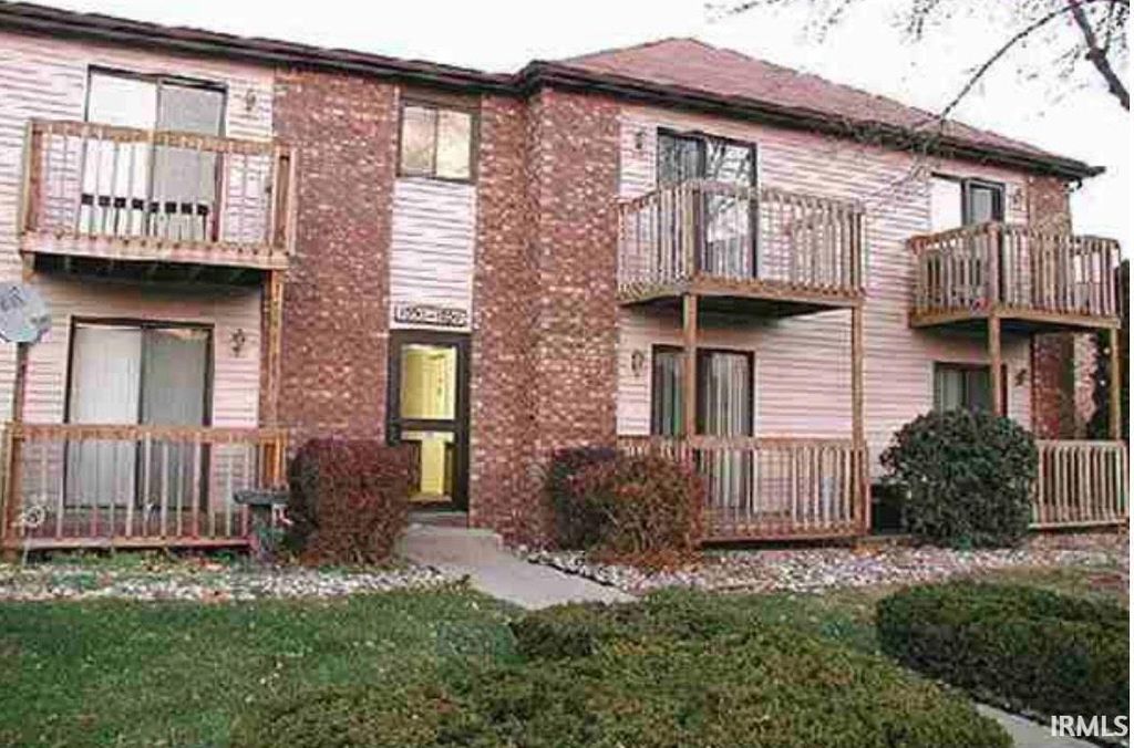 Photo of 1208 Clarinet Boulevard, Elkhart, IN 46516 (MLS # 202624673)