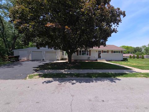 Photo of 1226 N 28th Street, Lafayette, IN 47904 (MLS # 202617858)