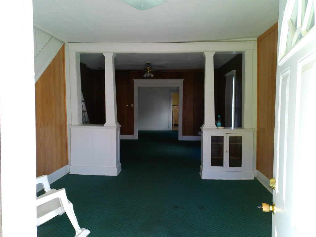 Photo of 427 N Plum Street, Union City, IN 47390 (MLS # 202643396)