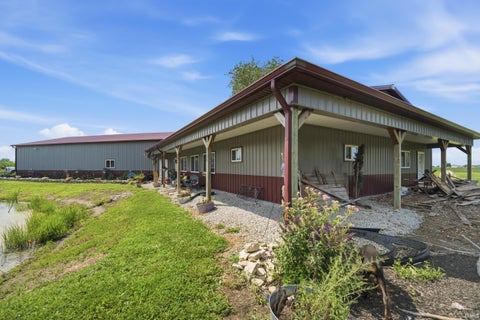 Tiny photo for 148 W 600 South, Rochester, IN 46970 (MLS # 202633503)