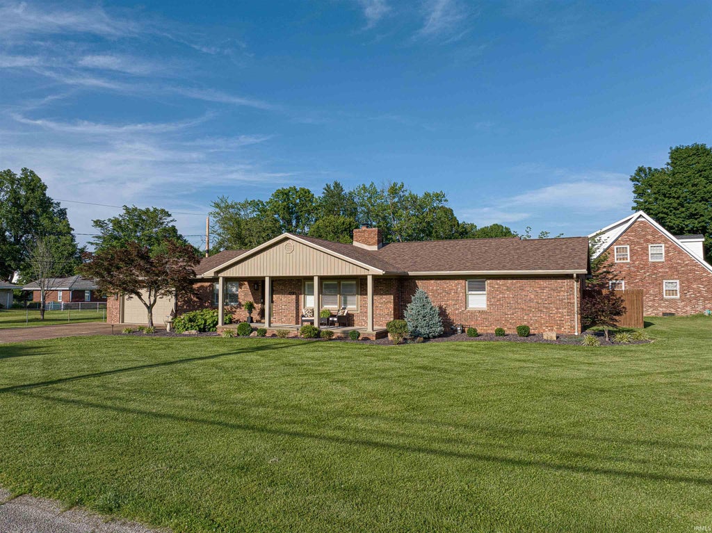 Photo of 1220 S Royal Avenue, Evansville, IN 47715 (MLS # 202621668)