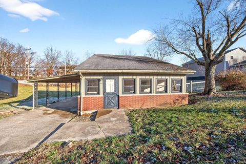 Photo of 502 W Street, Bedford, IN 47421 (MLS # 202549513)