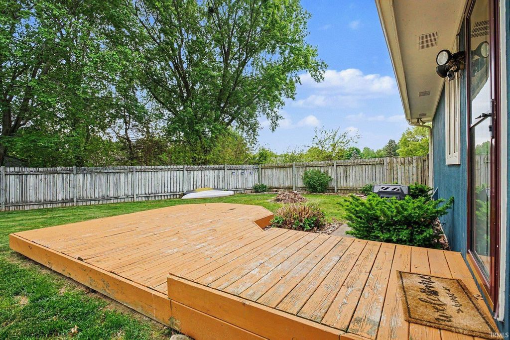 Photo of 12211 Saddlehorn Court, Granger, IN 46530 (MLS # 202619816)