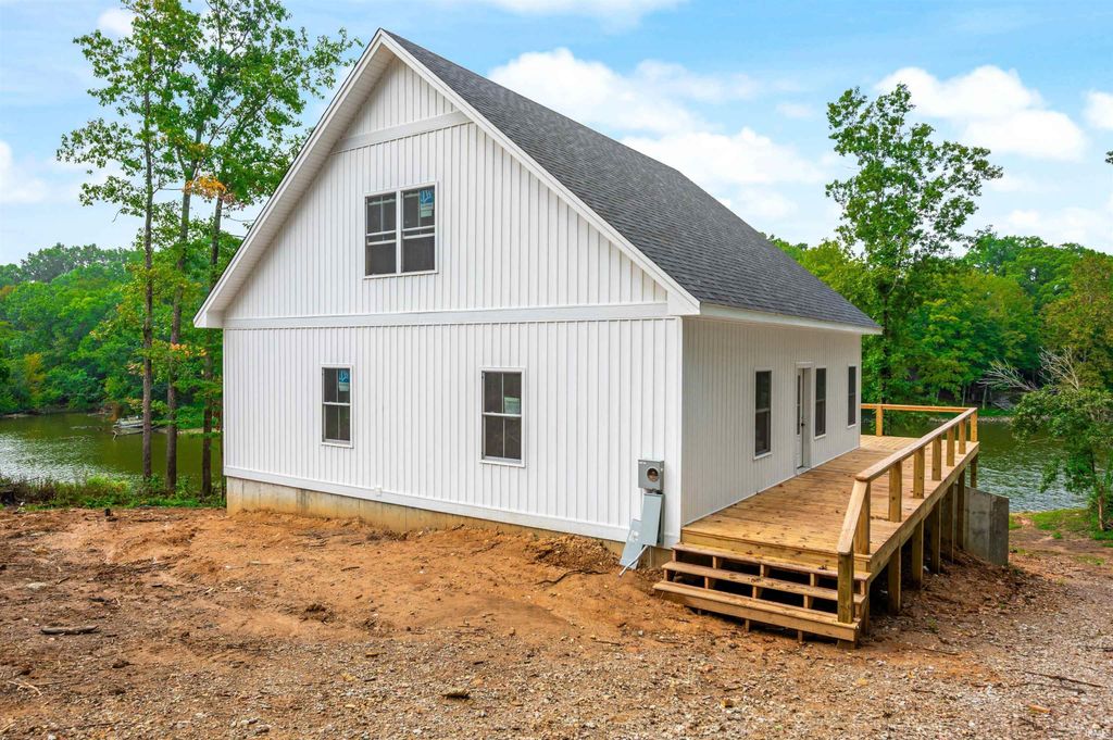 Photo of 1318 Forest Grove Lane, North Vernon, IN 47265 (MLS # 202611418)