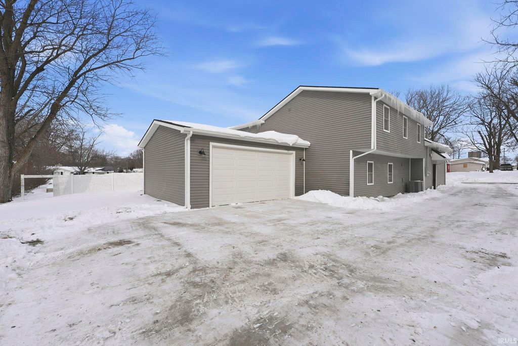 Photo of 13313 Illinois Street, Grabill, IN 46741 (MLS # 202603319)