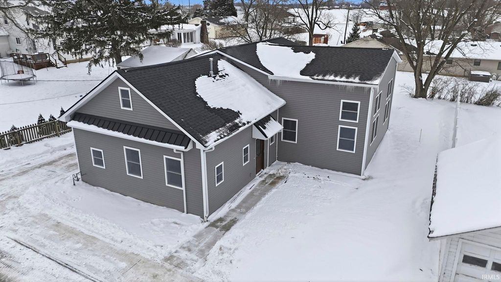 Photo of 13313 Illinois Street, Grabill, IN 46741 (MLS # 202603319)