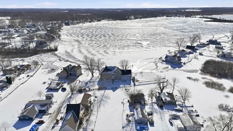 Tiny photo for 82 EMS B6C Lane, Leesburg, IN 46538 (MLS # 202602233)