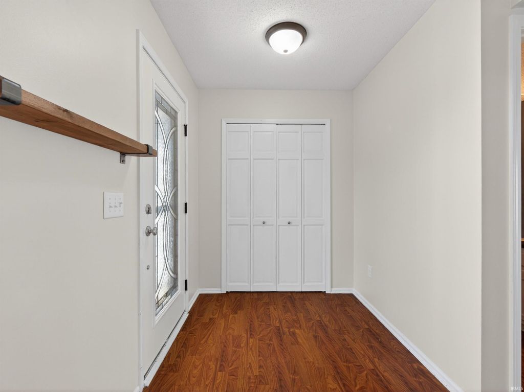 Photo of 3018 Trappers Cove, Huntington, IN 46750 (MLS # 202610227)