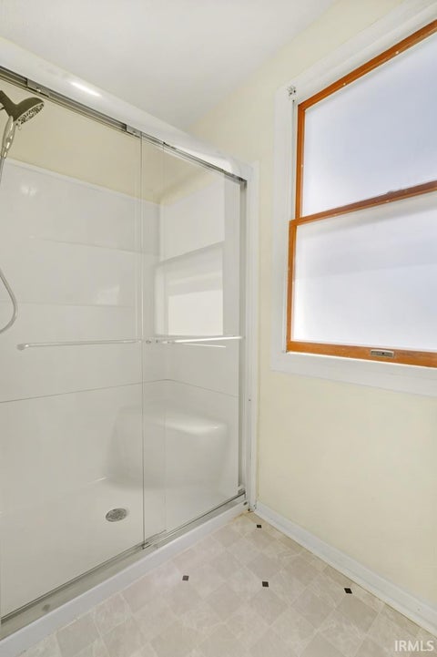 Tiny photo for 735 S Market Street, Kokomo, IN 46901 (MLS # 202634404)